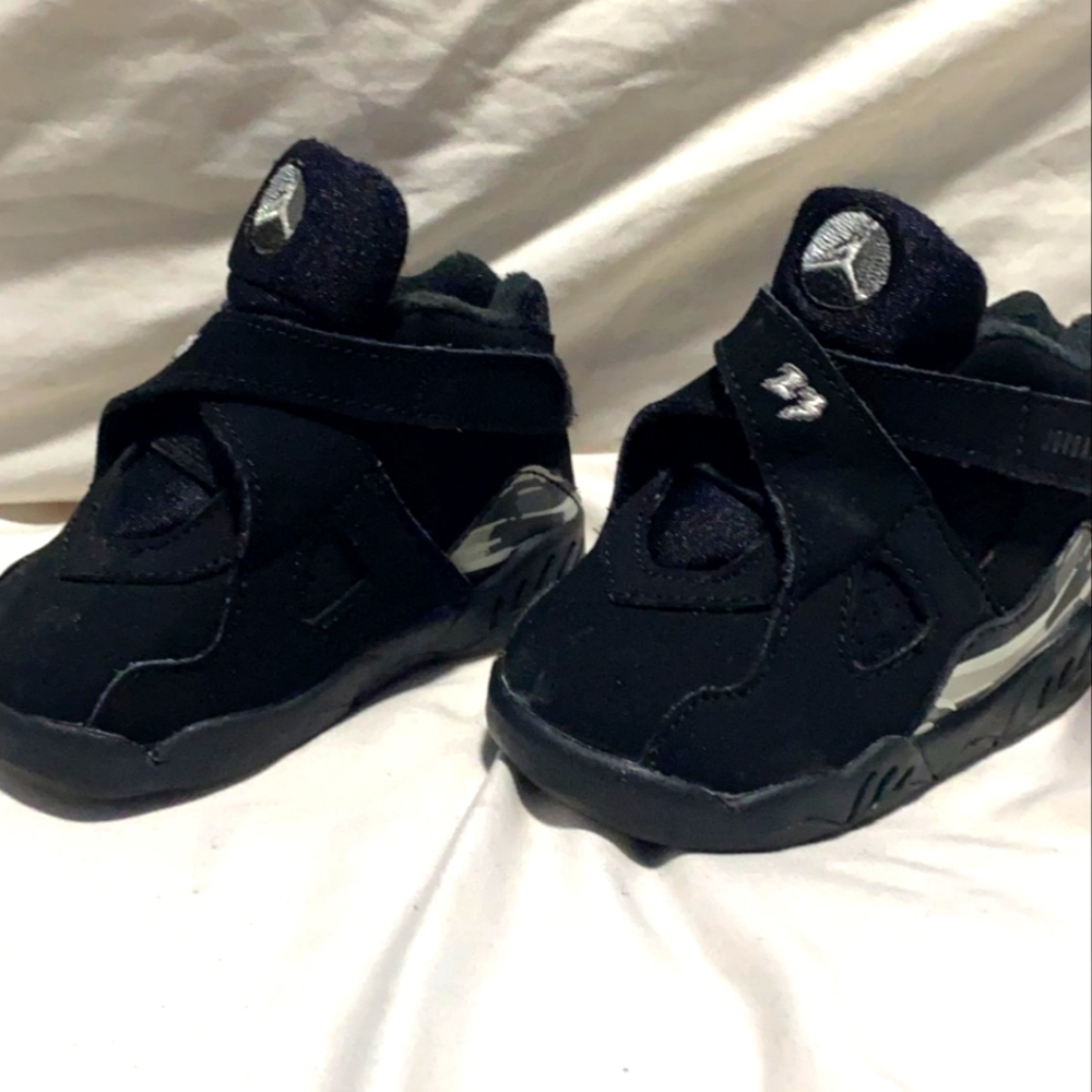 Jordan 8 Retro